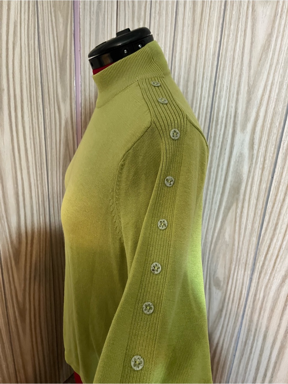 Green Women's Sweater - Lightweight Knit